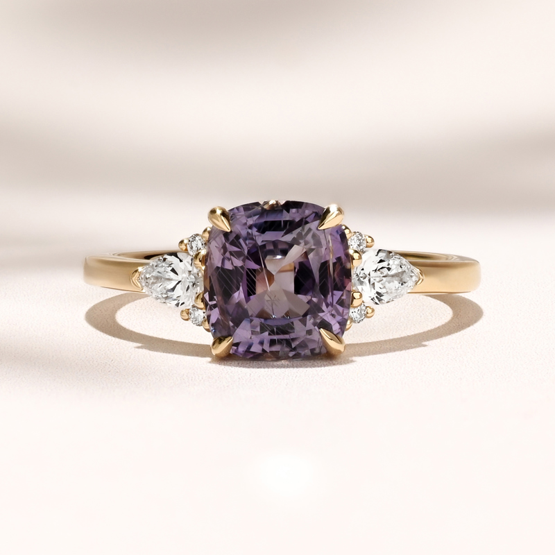 Profile Analia | 2.56 Cushion Purple Sapphire