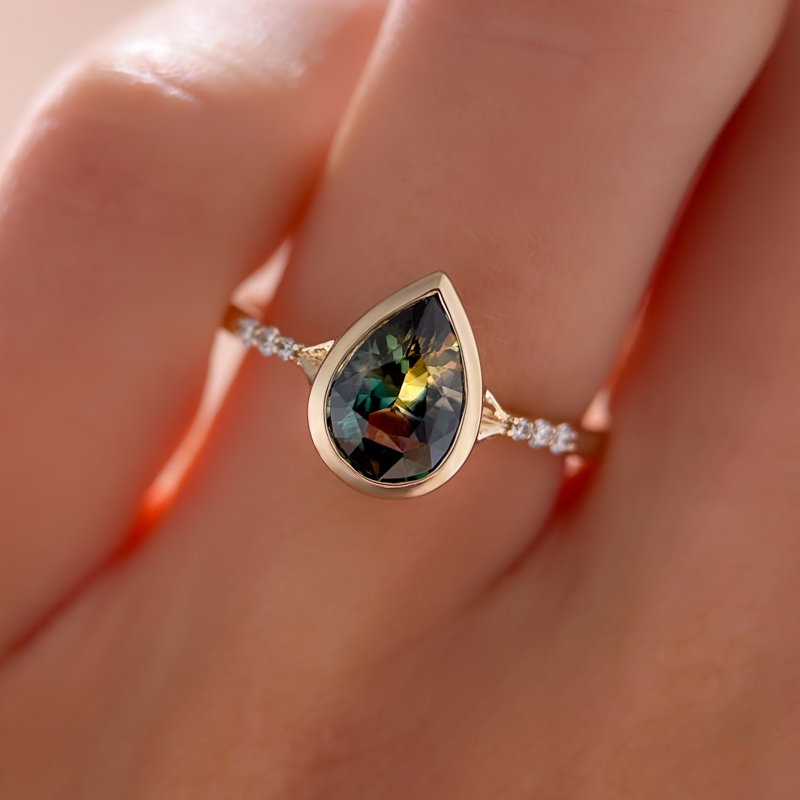 Aven Bezel Ring | 1.38ct Pear Bi-Color Madagascar Sapphire