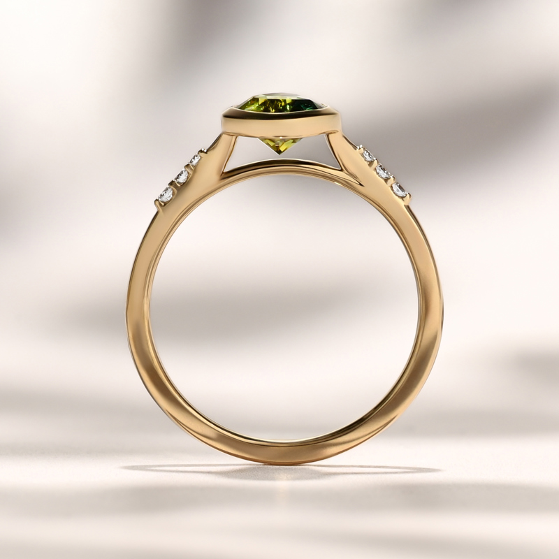 Aven Bezel Ring | 1.38ct Pear Bi-Color Madagascar Sapphire