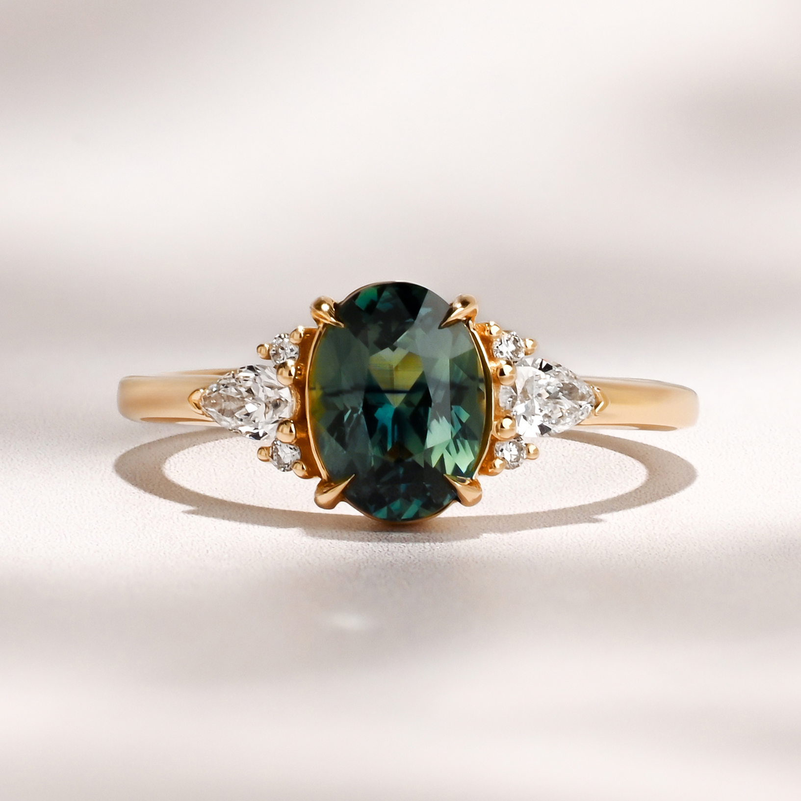 Profile Analia | 1.80ct Oval Teal Madagascar Sapphire