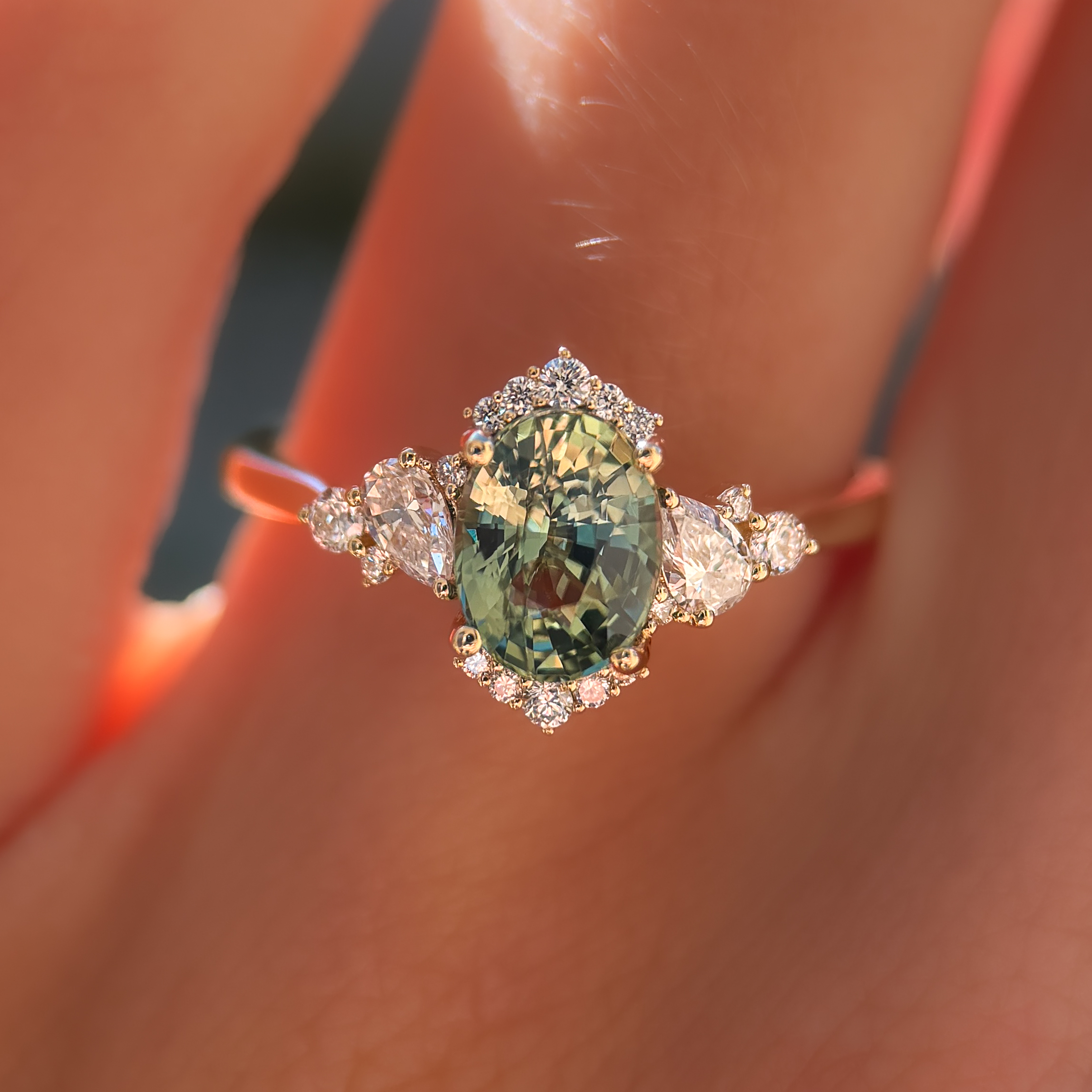 Comice Ring | 1.51ct Teal Oval Madegascar Sapphire