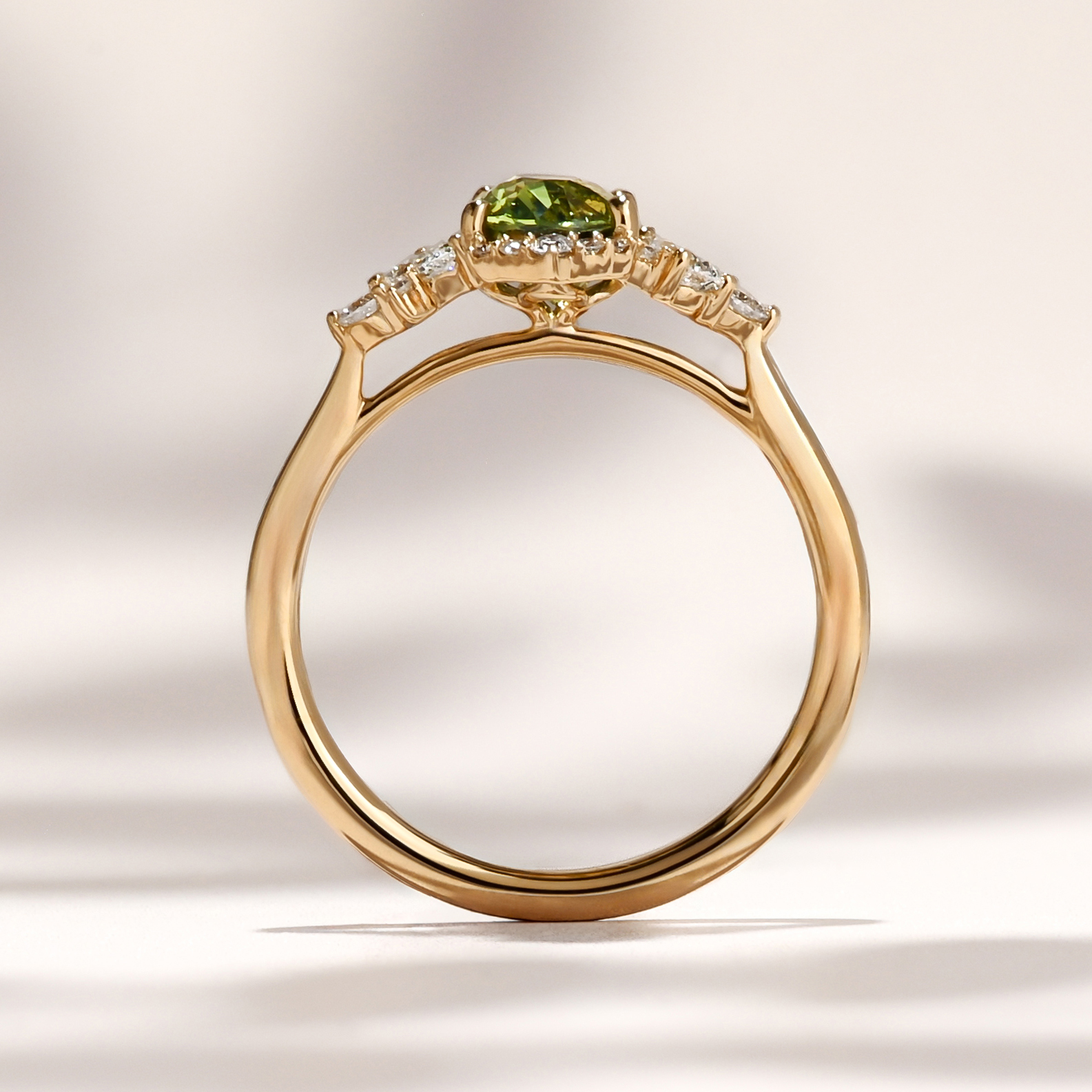Comice Ring | 1.51ct Teal Oval Madegascar Sapphire