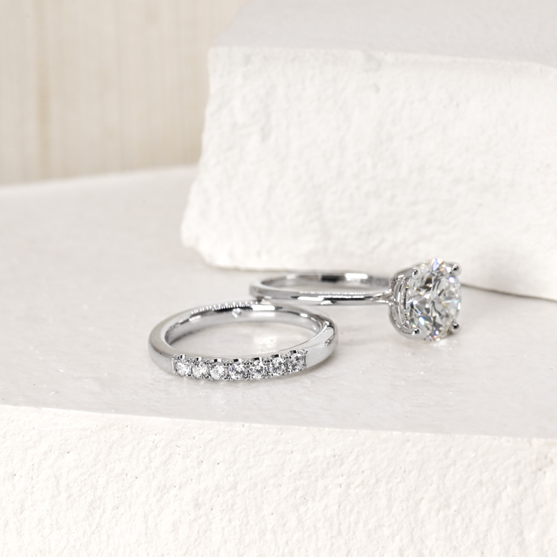 14K White Gold 7 Stone 1/4ctw Lab Grown Diamond Band
